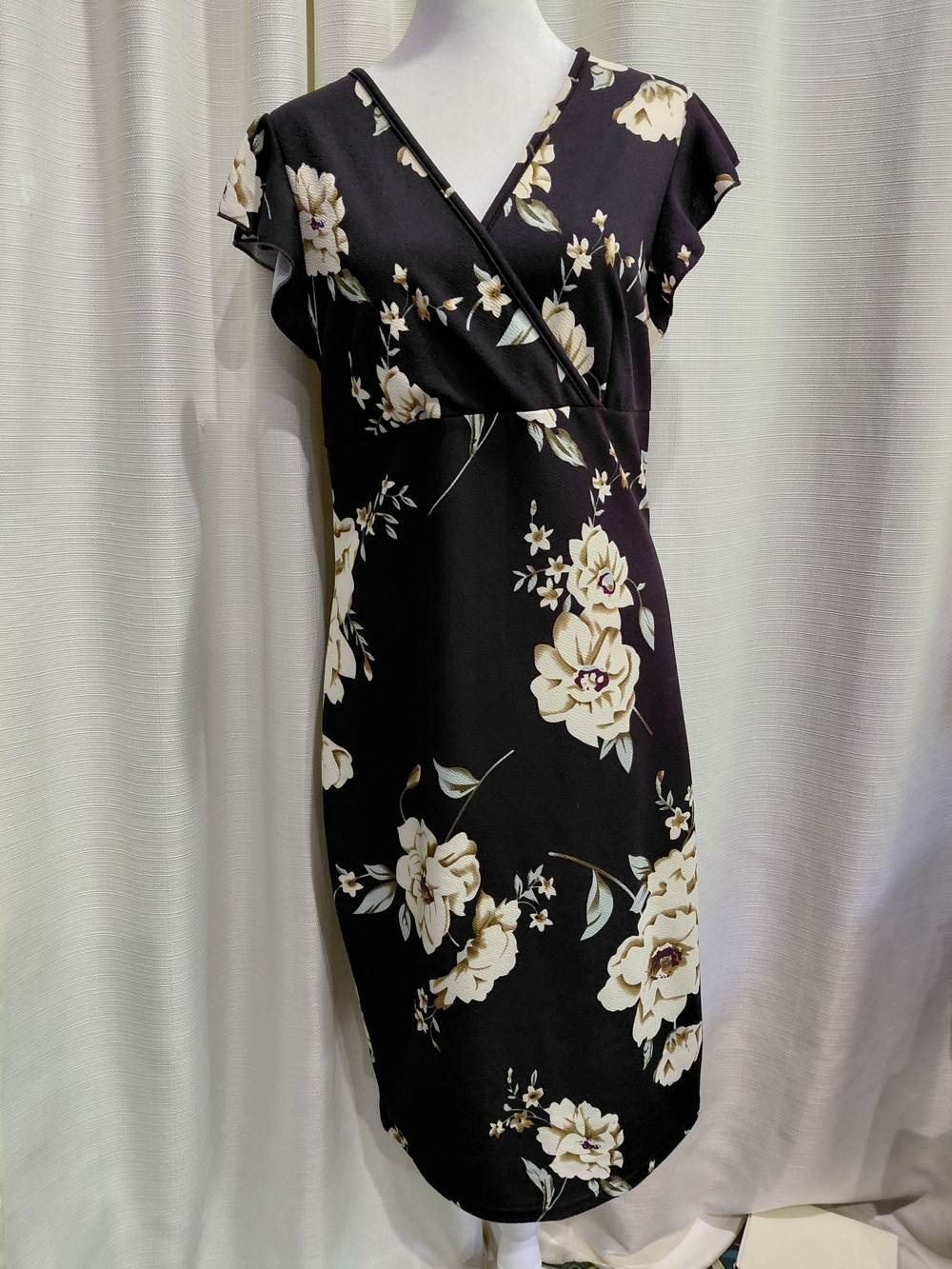 NWOT SHEIN Black Midi Dress with Cream Floral Print